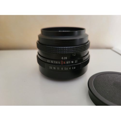 Carl Zeiss Jena Tessar 50 mm F2.8. Monture M42