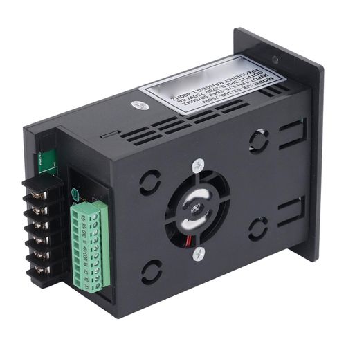 Variateur de fréquence 1PH 176-264V Entrée 3PH 0-220V Sortie VFD 750W pour motopompe