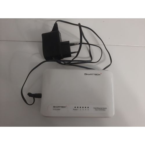 SMARTTECK St-Fs1005p, Fast Ethernet Switch