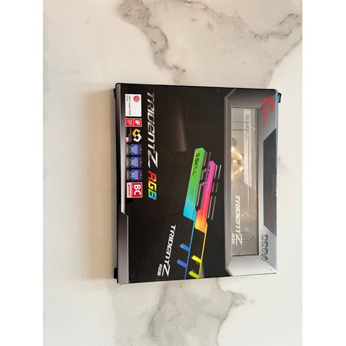 G.SKILL TRIDENT Z RGB F4-440019D-32GTZR