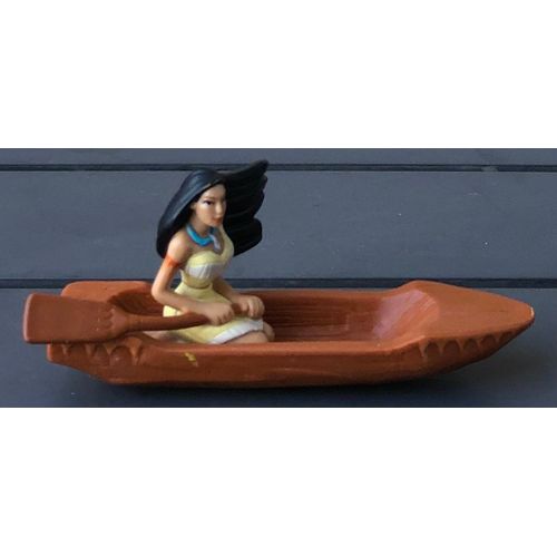 Figurine Pocahontas Dans Un Bateau, Walt Disney, Dessin Animé