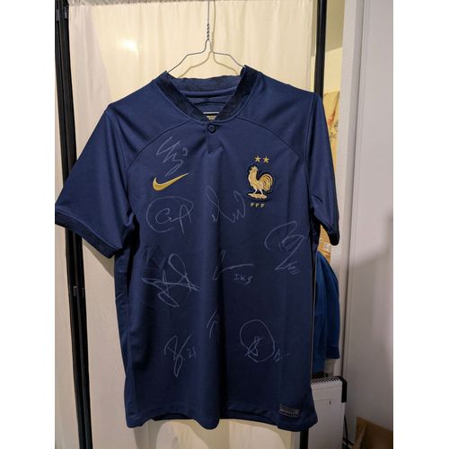 Maillot Équipe De France 22/23 Lors Du Match France Ecosse Signé Autographe Dédicace Par Giroud, Griezmann, Dembele, Clauss, Konaté, Pavard, Marcus Thuram, Malo Gusto, Areola