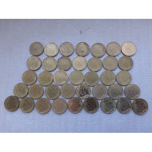 Lot 10 Centimes Marianne Sans Double.