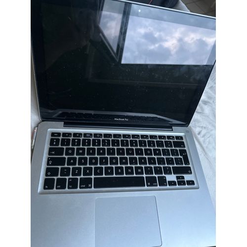 Apple MacBook Pro mi-2010 - 13" Intel Core 2 Duo - Ram 4 Go - DD 256 Go