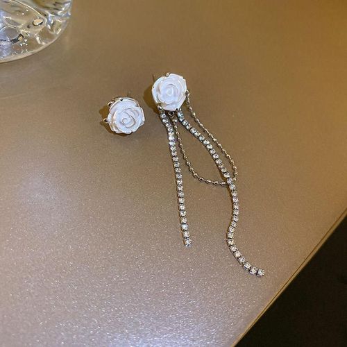 Boucles D'oreilles Asymétriques En Cristal De Fleur Pour Filles, Super Nickel É, Tempérament, Niche, Vente En Gros, Version Coréenne