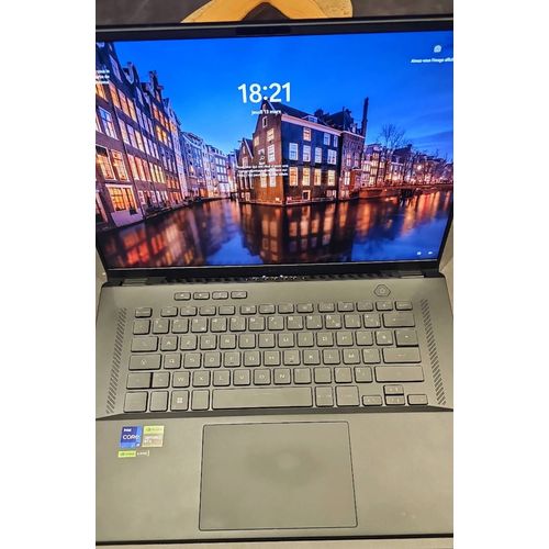 Asus Zephyrus M16 GU604VY-001W - 16" Intel Core i9 - Ram 64 Go - DD 2 To