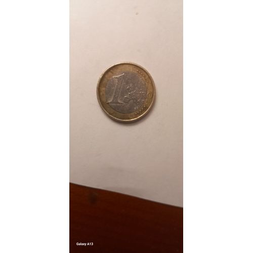 Pièces 1 Euro Allemagne Lettre G Fautée + Une Lettre F + 2 Lettres J . On Ne Distingue Pas Vraimznt La Lettre G On Dirait Qu Il Y A Écrit Fg..