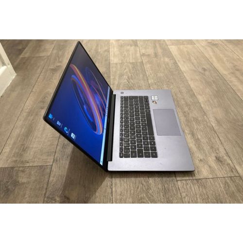 Huawei Matebook D15 - 15" AMD Ryzen 7 3700U - 2.3 Ghz - Ram 8 Go - DD 512 Go