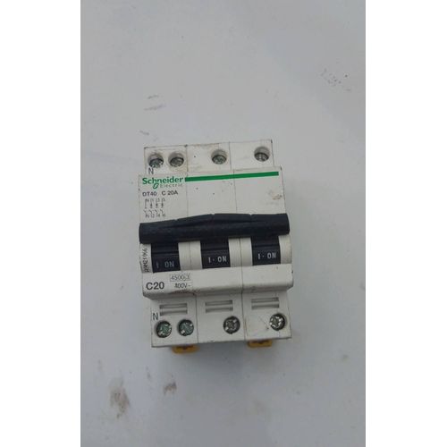 Disjoncteur Schneider dt40 20 a