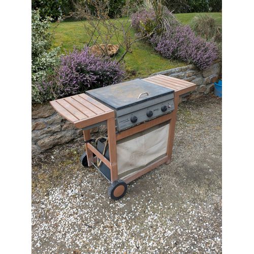 Barbecue à gaz