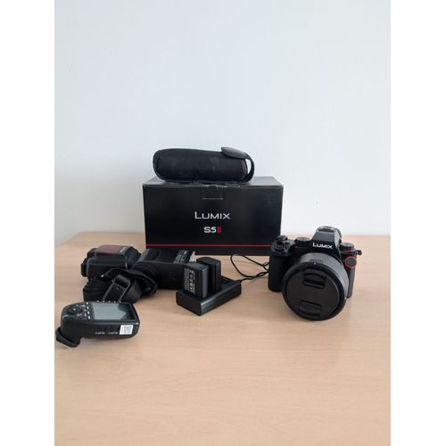 Panasonic Lumix S5 II 24.2 Mpix + Objectif 50MM F1.8