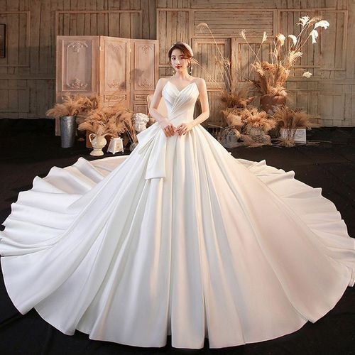 Satin Fourreau Léger Mariage Tempérament Princesse Vent Principal Simple Atmosphère Slim Drag Tail