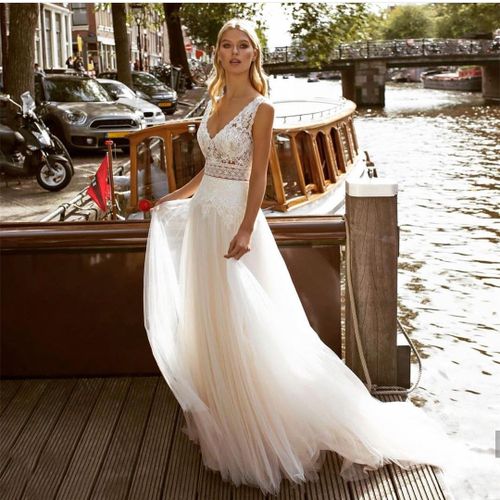 Robes De Soirée Robes De Mariée Légères