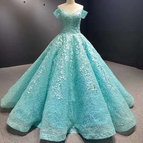 Robe De Mariée À Collier En Forme De C?Ur, Style Cour De Luxe, Grande Robe De Mariée Duveteuse, Robe De Mariée À Traîne, Grande Taille, Peut Être Réalisée.