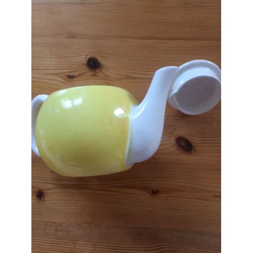 Petite Theiere Jaune Et Blanc