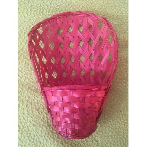 Joli panier rose en forme de fauteuil