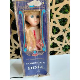 Poupées En Porcelaine