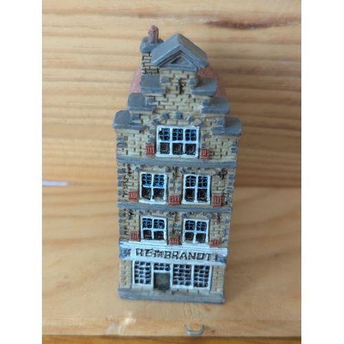 Petite Maison Rembrandt En Resine