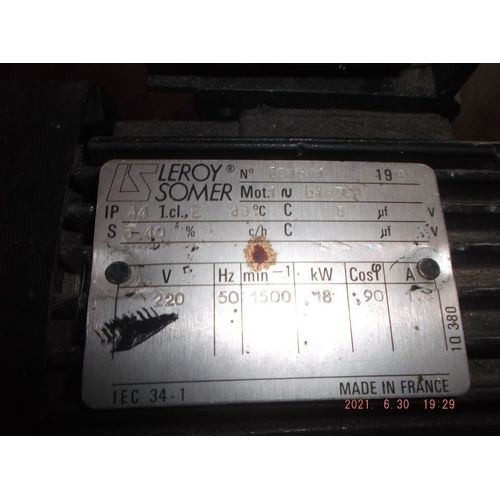 Machine à reproduire les clés super meteor hk industries