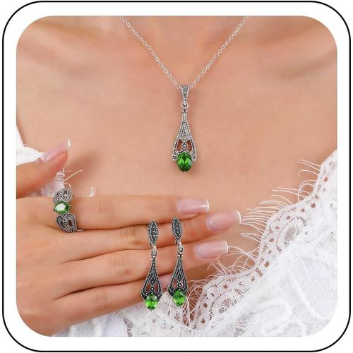 Collier Anneau Boucles D'oreilles Boho Boucles D'oreilles Pendantes Emeraude Collier Pendentif Goutte D'eau En Cristal Vert Bague Anneau Pierres Précieuses Ensemble De Bijoux Pour Femmes