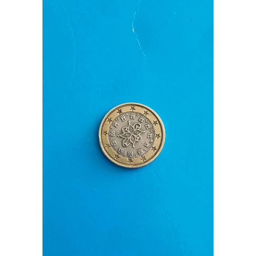 Piece 1euro Portugal, On Y Trouve Des Symboles Historiques Et Des Sceaux Du 1er Roi Du Portugal "Alphonse 1er Henriques"