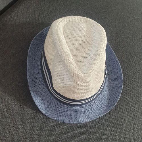 Chapeau 3 À 5 Ans. 53cm Blanc Et Bleu