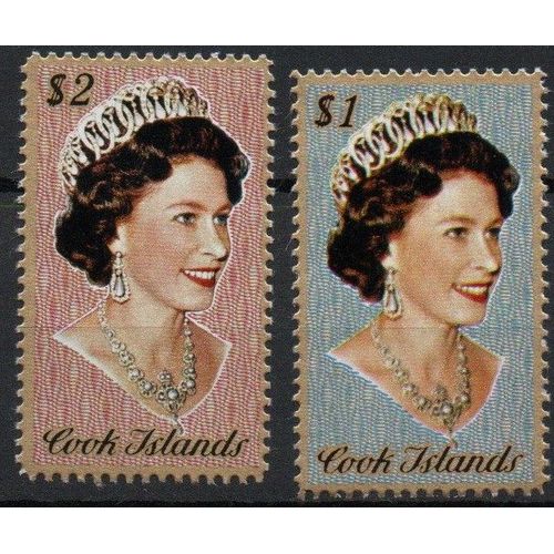 Iles Cook ( Nouvelle-Zélande ) Timbres La Reine Elisabeth Ii 1974