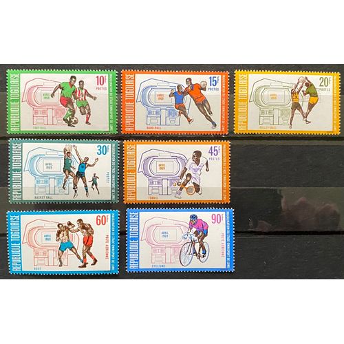 Lot De 7 Timbres Neufs** Togo 1969 Y&t N° 601 À 605 + Pa 107 / 108