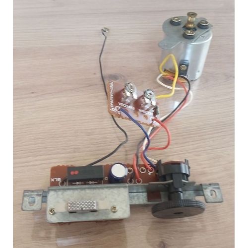 Moteur / Régulateur / Sélecteur 33/45 tours pour platine vinyle (TECHNICS)