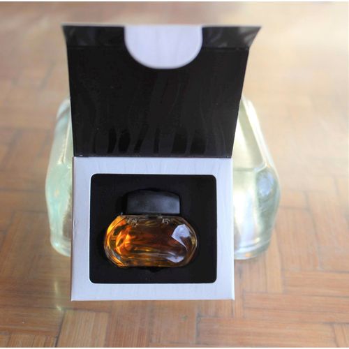 Neuve Et Fermèe Dans Sa Boîte D'origine,Miniature Estèe Lauder Knowing.Eau De Parfum.3,5ml