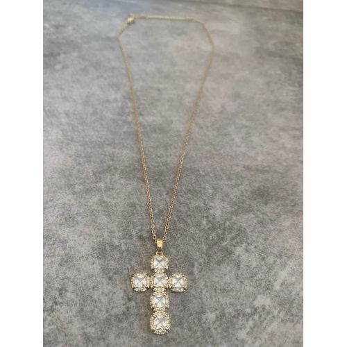 Collier Croix Dore En Acier Inoxydable 