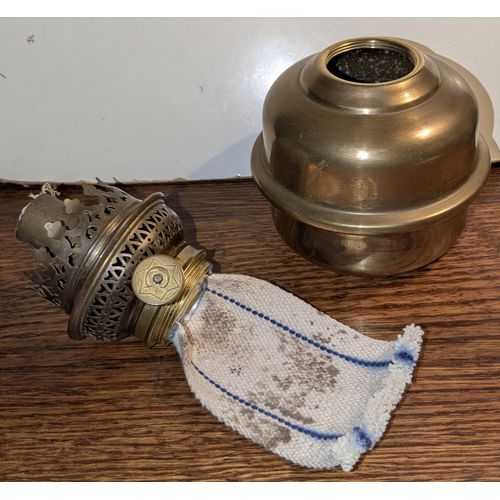 Lampe à Pétrole ancienne en Laiton