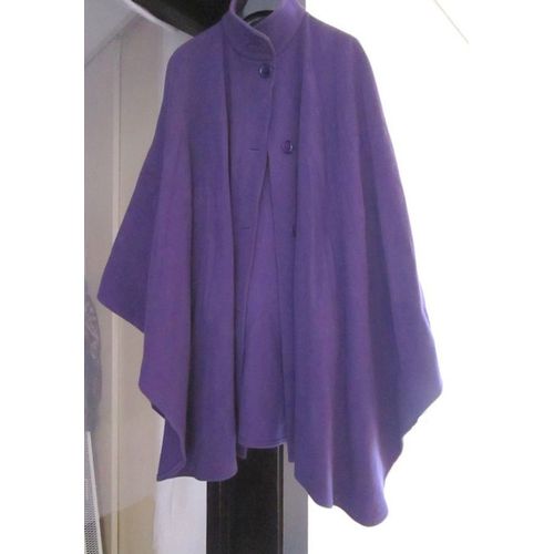 Manteau En Cape Violet Avec Poches, Très Belle Qualité, T. 40 Large Ou T. 42