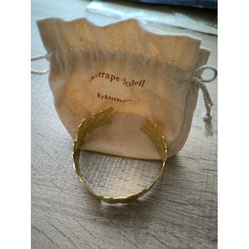 Bracelet