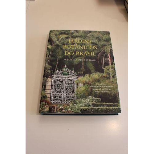 Jardins Botanicos Do Brazil / Botanical Gardens Of Brazil
