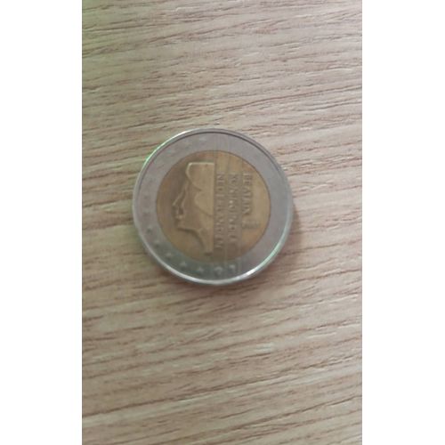 Piece De 2 Euros Rare Reine Beatrix 2001