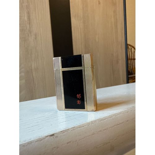 Briquet Dupont De Paris Méde In France Je Veux Le Vendre À 200€