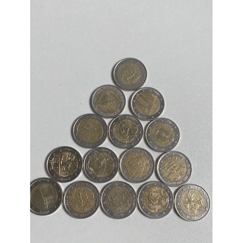Lot De Pieces De 2€ Rares