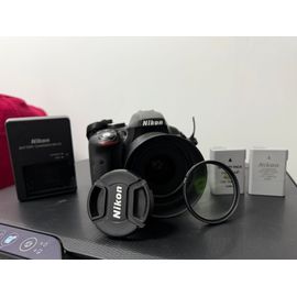 Nikon d3300 24.2 mpix + Objectif Nikkor 35 mm 1.8