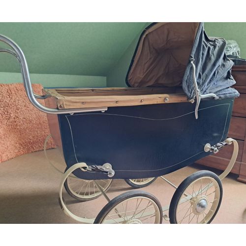 Vieux Landau Enfant Années 1950 / 1960 - Bleu Marine