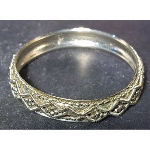 Bracelet Fait À Main. Alliage.