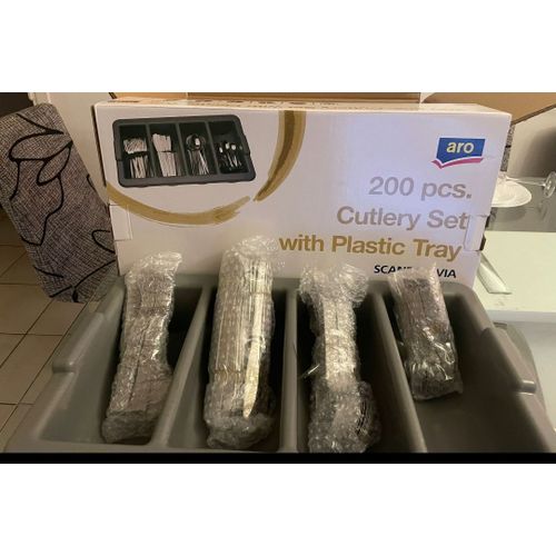 Ménagère 200 Pièces En Inox