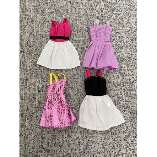 Lot De 4 Robes Poupée Barbie 