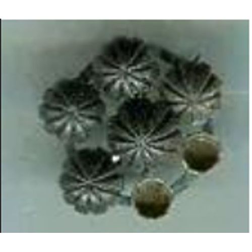 Broche Ancienne - En Métal