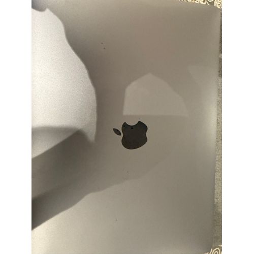 Apple MacBook Pro 2020 - 13.3" M1 - Ram 16 Go - SSD 256 Go
