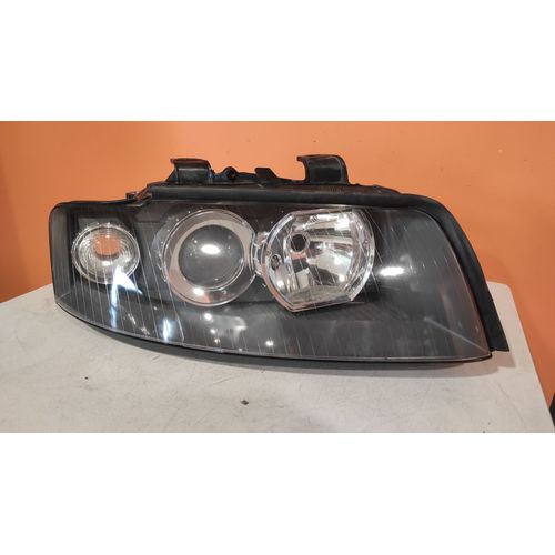 Phare Avant Droit Audi A4 Réf : 89309505