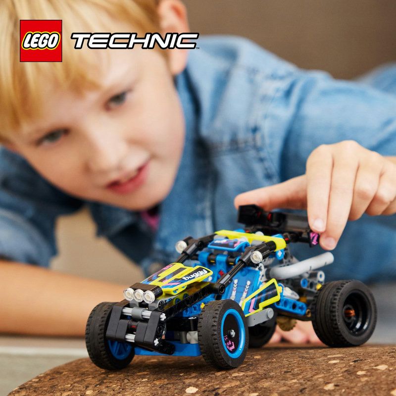 Un incroyable buggy de course pour enfants