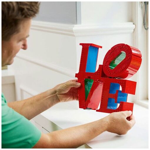 Mod�le LOVE en briques