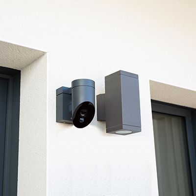 Outdoor Camera grise - Cam�ra de surveillance ext�rieure wifi - 1080p Full HD - Sir�ne 110 dB - Branchement possible sur luminaire existant image 6 | Rakuten