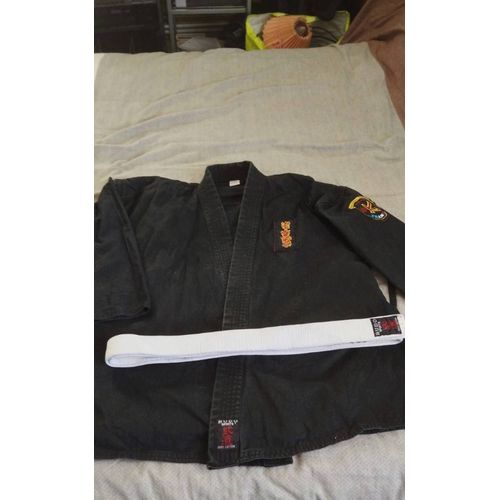 Kimono 2/150 Karaté